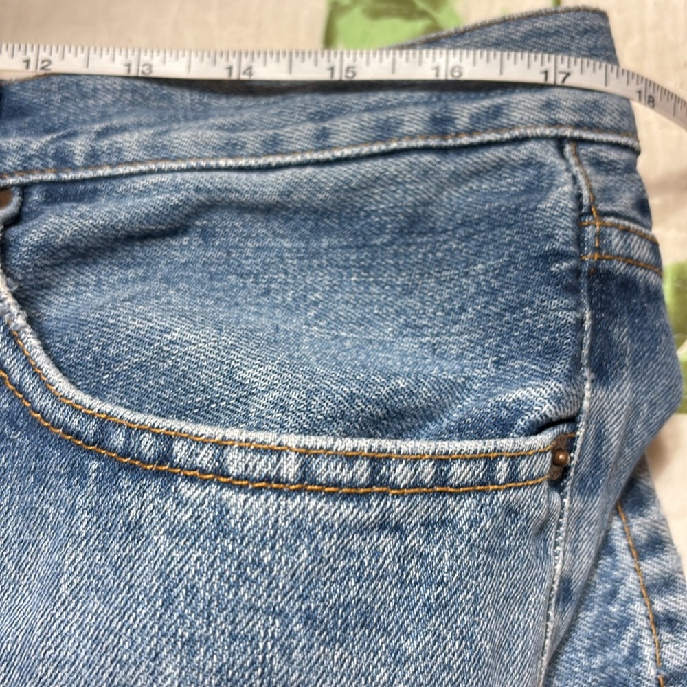 Vintage Lucky Brand Blue Denim Jeans Size 34
Measurements in pics - Picture 3 of 12